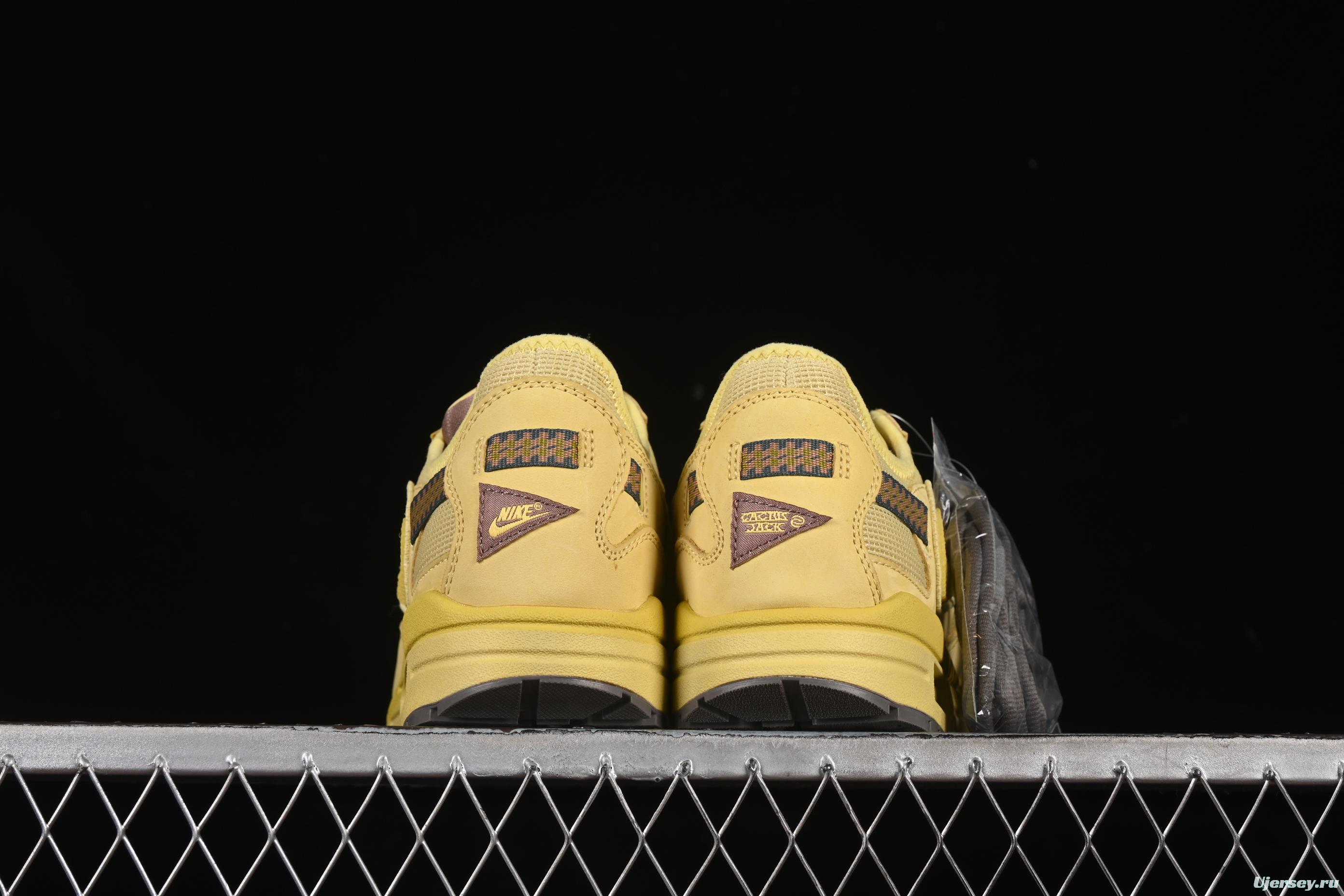 Nike Air Max 1 Travis Scott Collaboration Retro Running Shoes in Wheat Color with Reverse Swoosh - DO9392-700