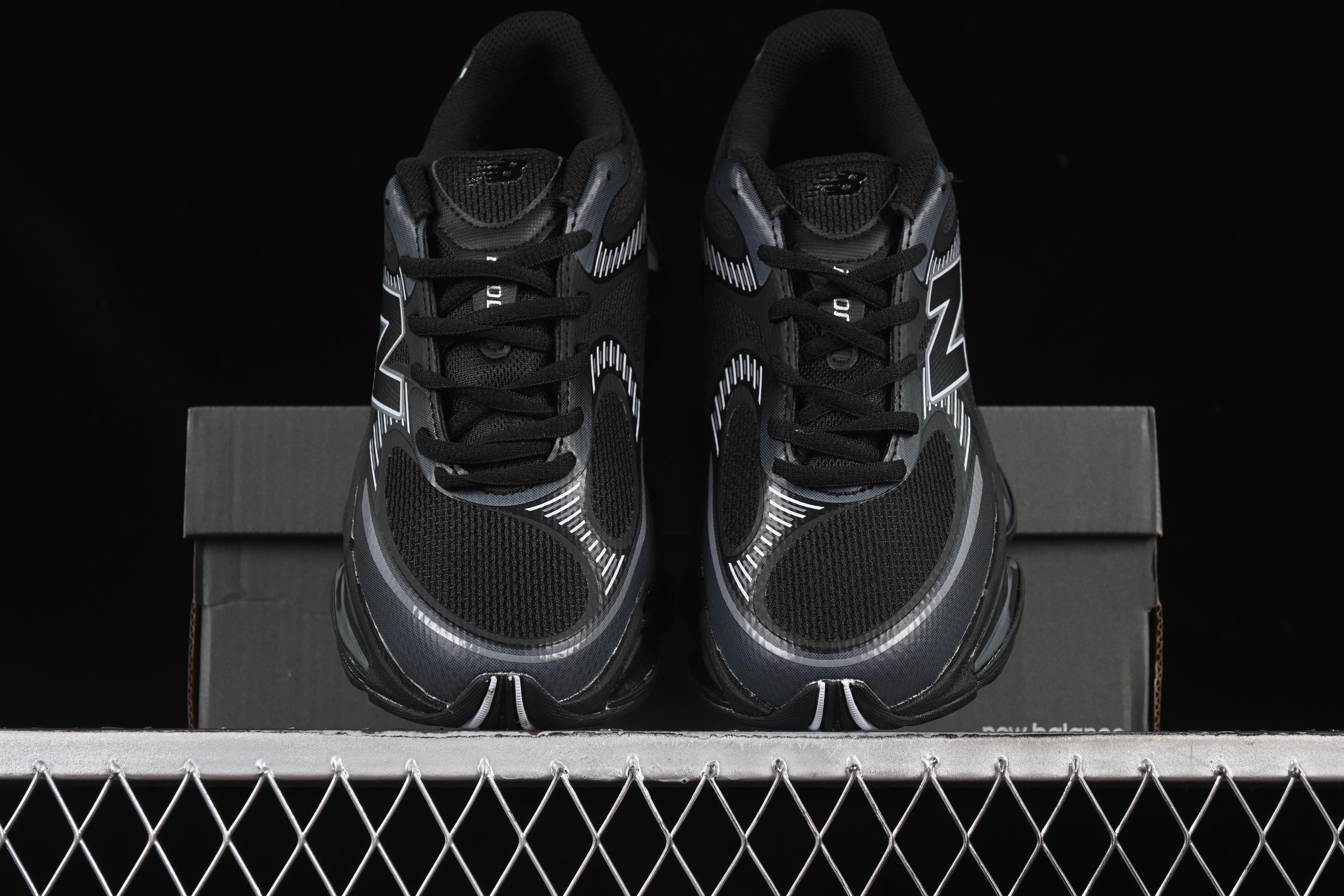 New Balance 2000 Series Retro Dad Style Casual Running Shoes - U2000BM
