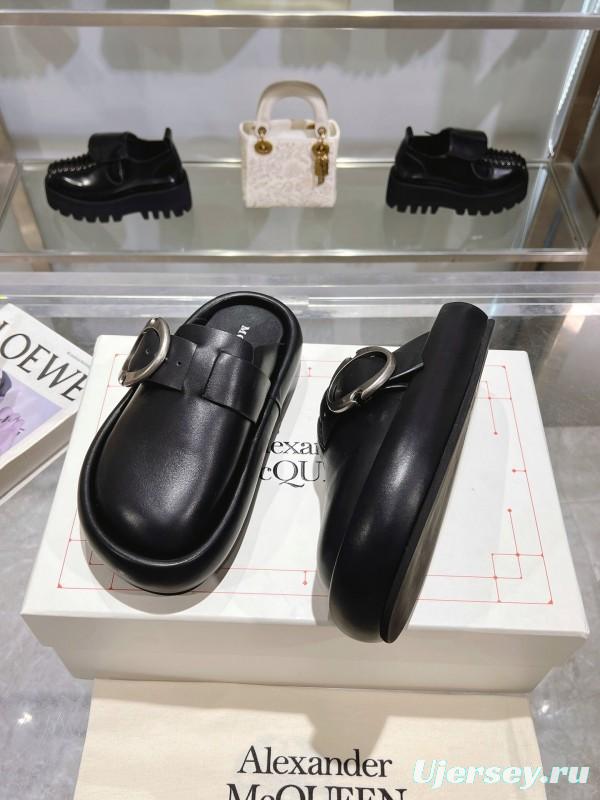 2025 Unisex Alexander McQueen Black Leather Mule Shoes Flexion Anatomical Sole KFY00300