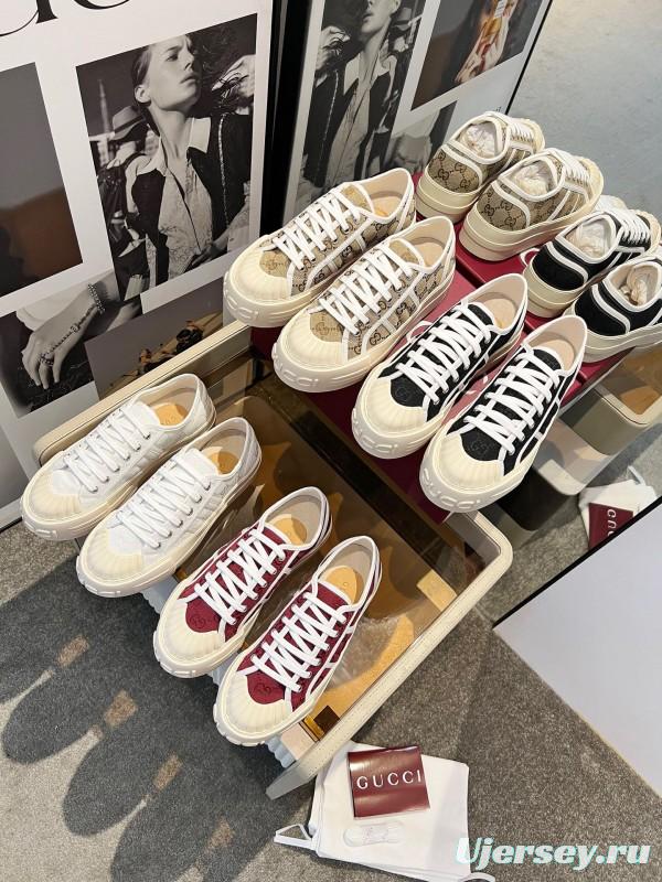 2025 Women Gucci White Canvas Sneakers LY00360