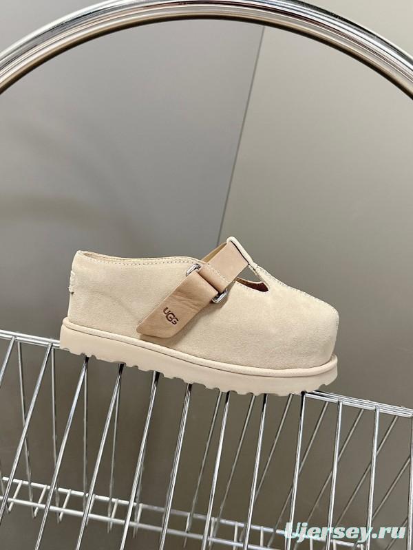 2025 UGG Beige Suede Slippers KFY00230