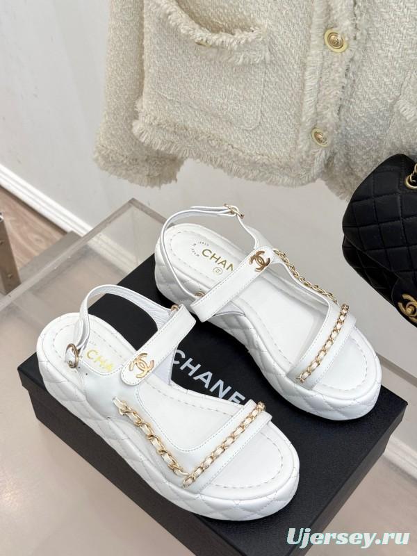 2025 Women Chanel White Leather Sandals Chain Decoration KFY00270