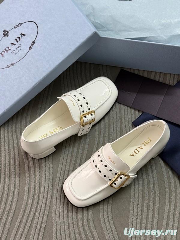 2025 Women Prada White Leather Loafers KFY00320