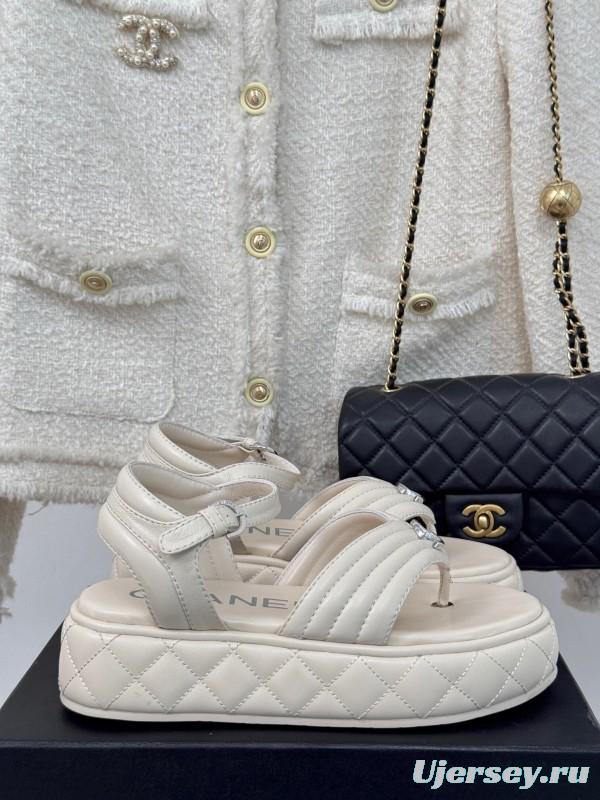 2025 Women Chanel White Leather Sandals