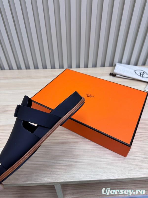 2025 Hermès Black Leather Slippers