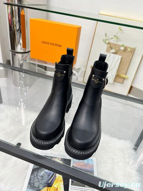 2024 Women Louis Vuitton Black Leather Ankle Boots MJ00310