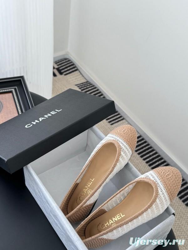 2025 Women Chanel White Beige Leather Mesh Ballet Flats LY00280