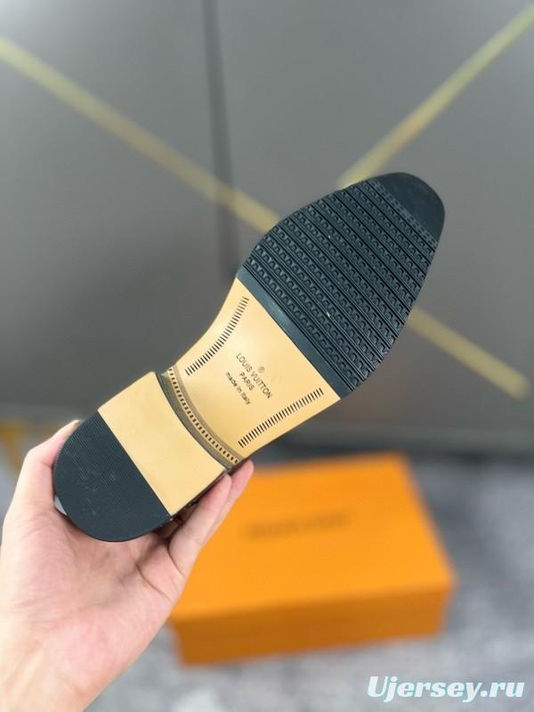 2024 Men Louis Vuitton Black Leather Formal Shoes MJ00380