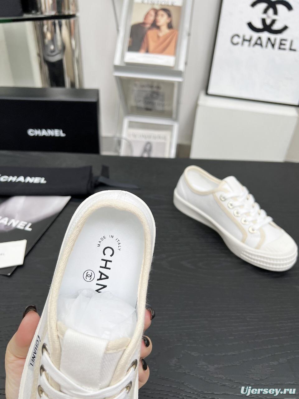 2025 Women Chanel White Canvas Casual Sneakers LY00230