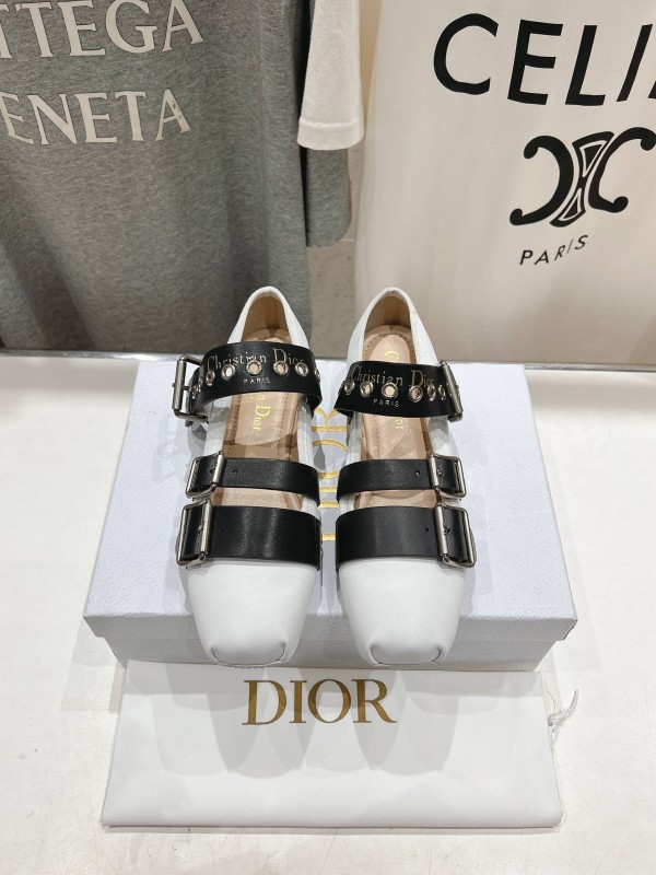 2025 Women Dior White Black Leather Mary Jane Buckle KFY00300