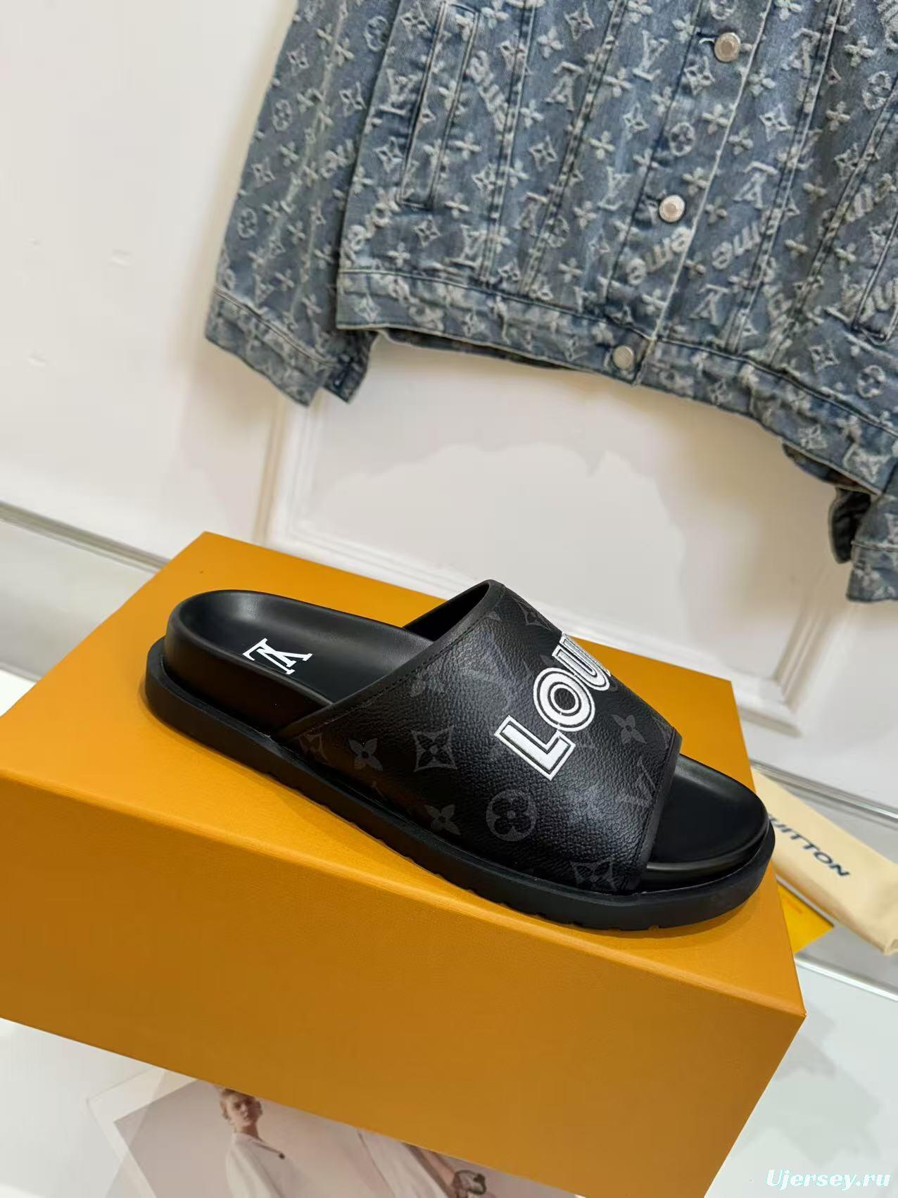 2025 Slippers Louis Vuitton Black Leather Slippers LY