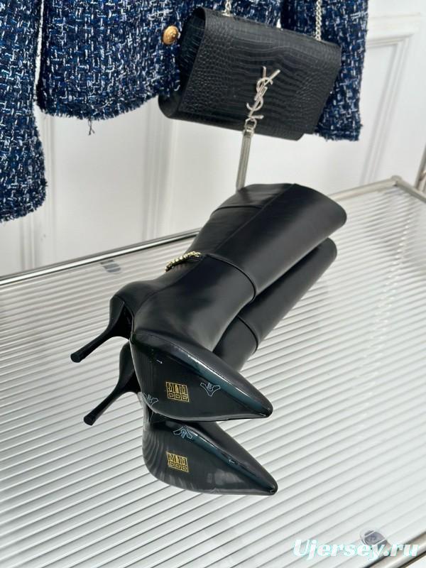 2024 Women Gucci Black Leather Boots Chain Detail MJ00550