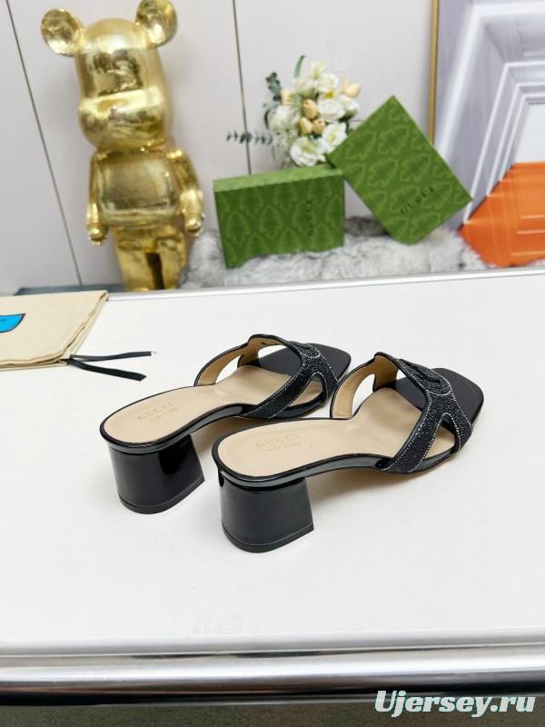 2025 Gucci Black Leather Slippers