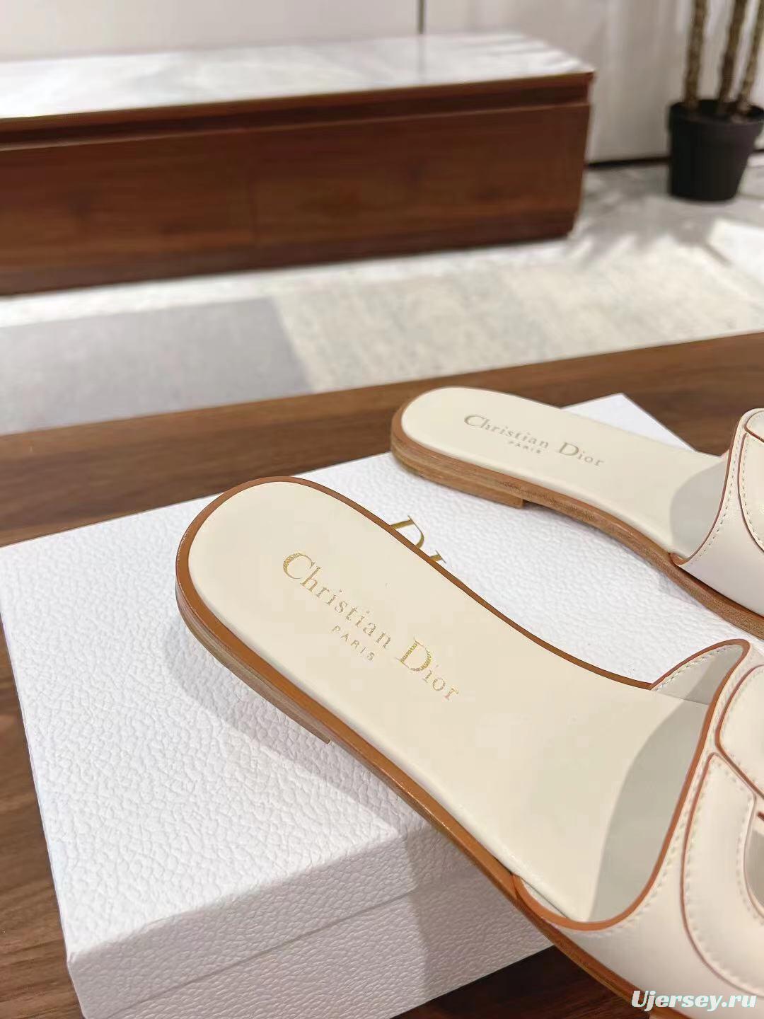 2025 Women Dior White Leather Slippers LY00260