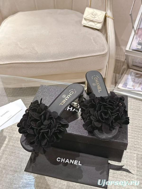 2025 Women Chanel Black Leather Slippers Floral B2032-2