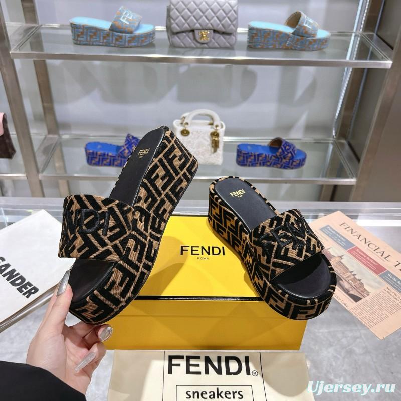 2025 Fendi Black Beige Canvas Platform Slippers