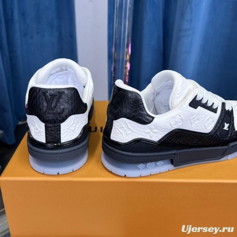 2025 Unisex Louis Vuitton White Black Leather LV Trainer