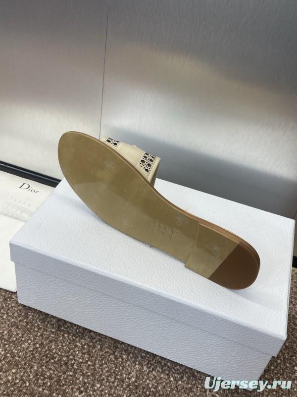 2025 Women Dior Beige Leather Slippers KFY00300