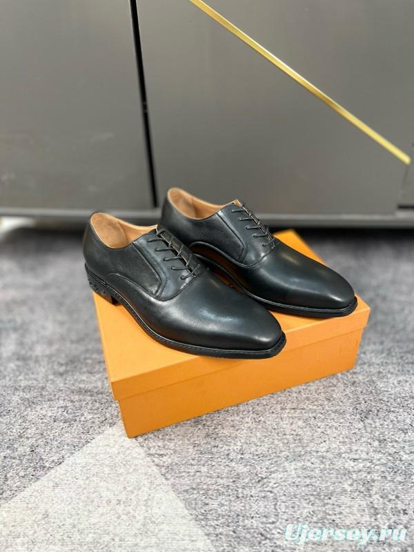 2024 Men Louis Vuitton Black Leather Leather Oxford MJ00380