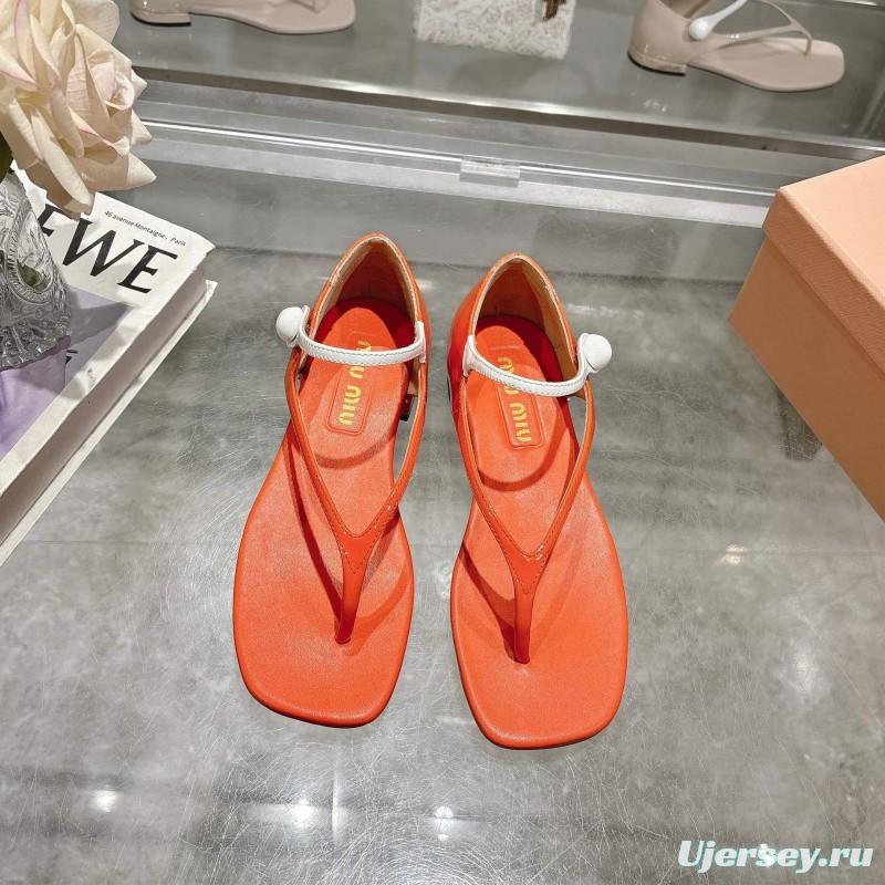 2025 Women Miu Miu Orange Patent Leather T-strap Sandals With Square Toe KFY00289(F)