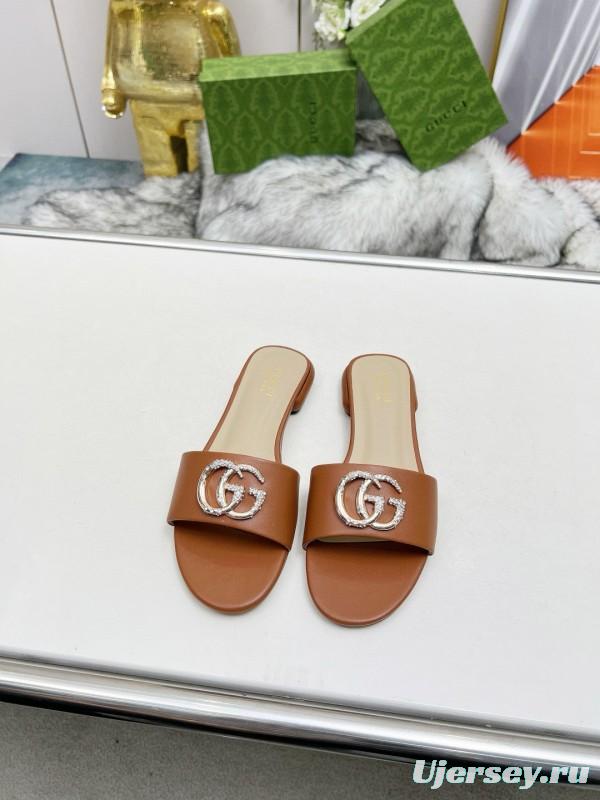 2025 Gucci Camel Leather Slippers GG Buckle MJ00190/225
