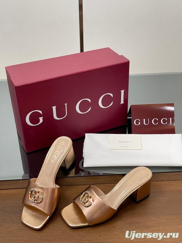 2025 Women Gucci Pink Leather Sandals GG Crystal Buckle LY00280