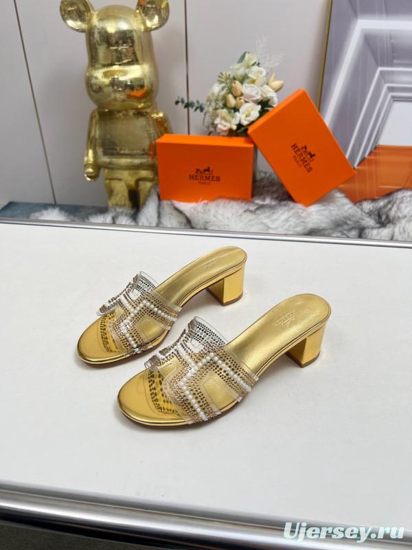 2025 Hermès Gold Leather Slippers MJ00180