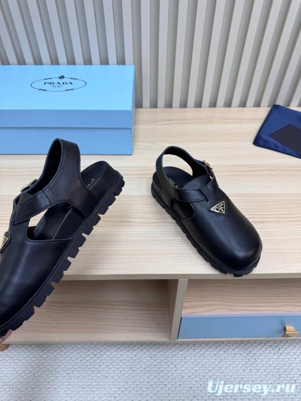 2025 Women Prada Black Leather Clog LY00280