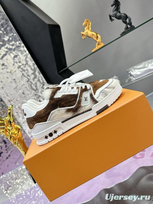 2024 Unisex Louis Vuitton Brown White Leather Calf Hair Plimsolls LV Trainer Maxi MJ00400