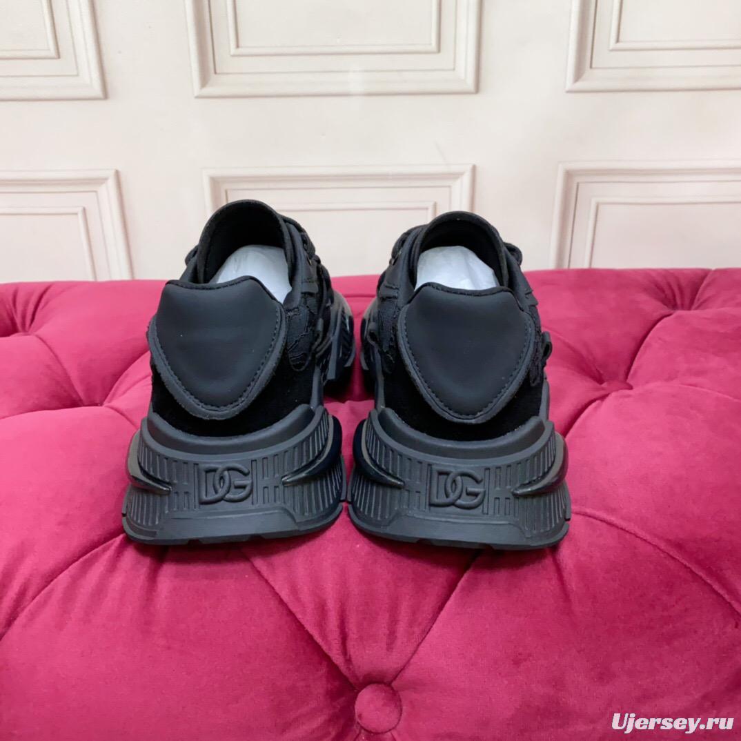 2025 Unisex Dolce & Gabbana Black Mesh Leather Sneakers LY00340