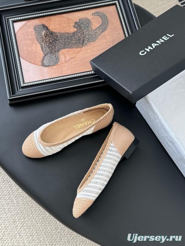 2025 Women Chanel White Beige Leather Mesh Ballet Flats LY00280