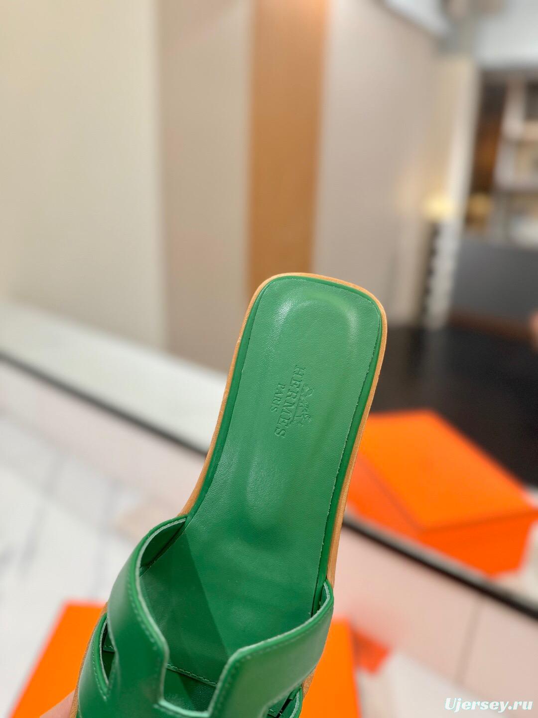 2025 Women Hermès Green Leather Slippers