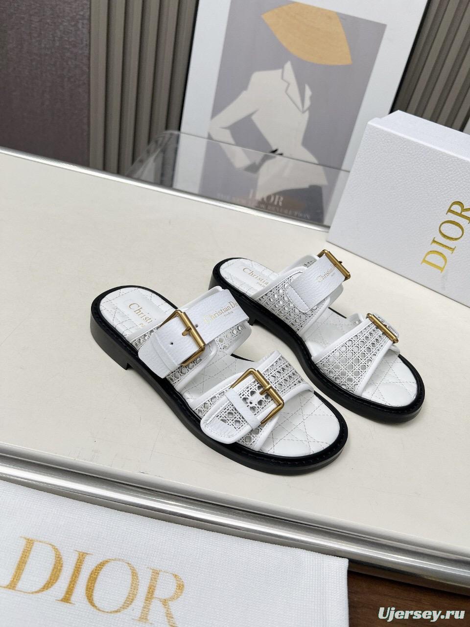 2025 Women Dior White Leather Slippers LY00220