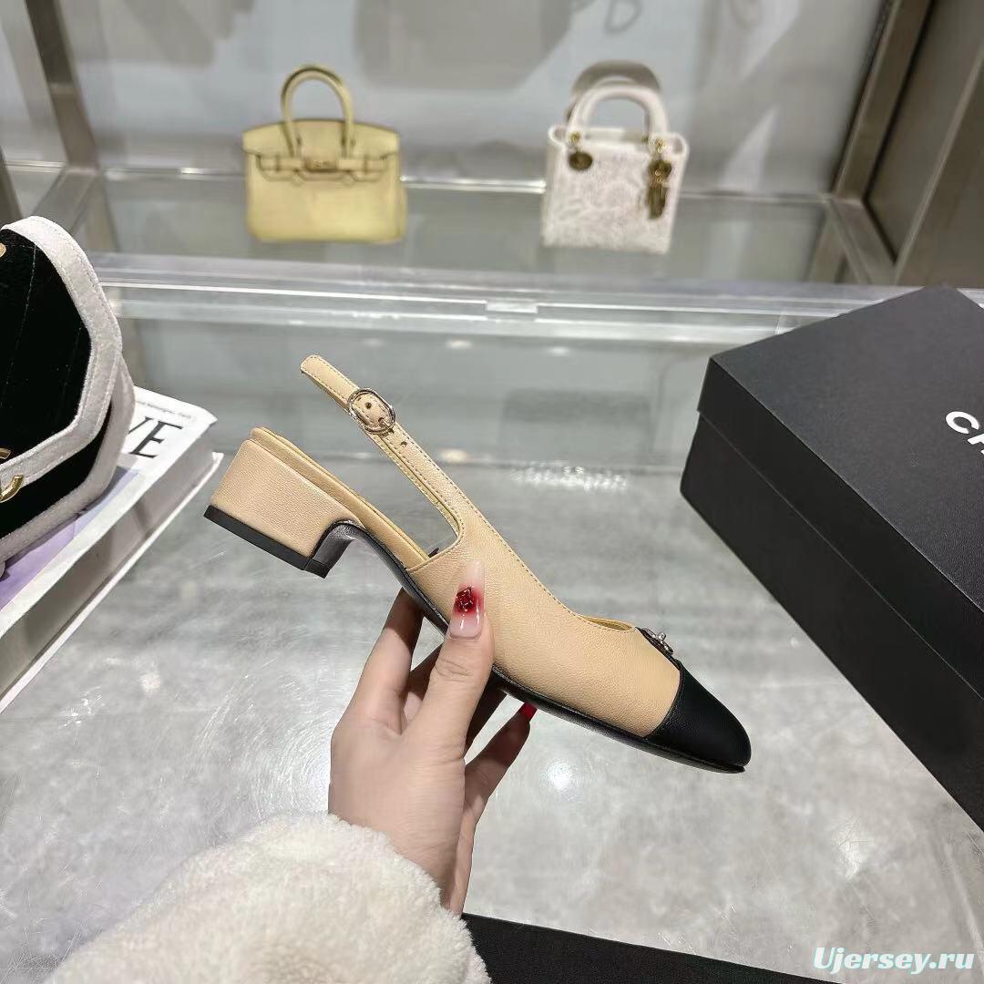 2025 Women Chanel Beige Black Leather Slingback Sandals LY00300