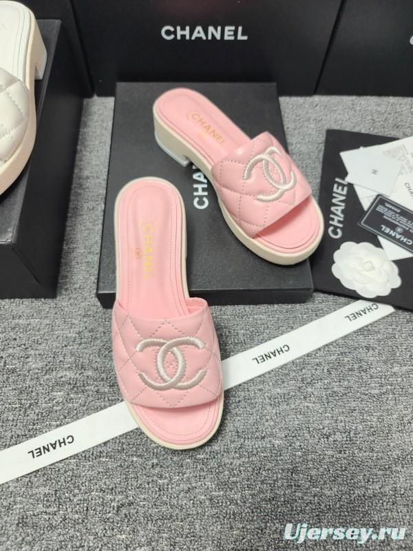 2025 Women Chanel Pink Leather Slippers