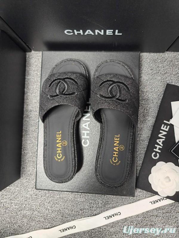 2025 Slippers Chanel Black Fabric Slippers