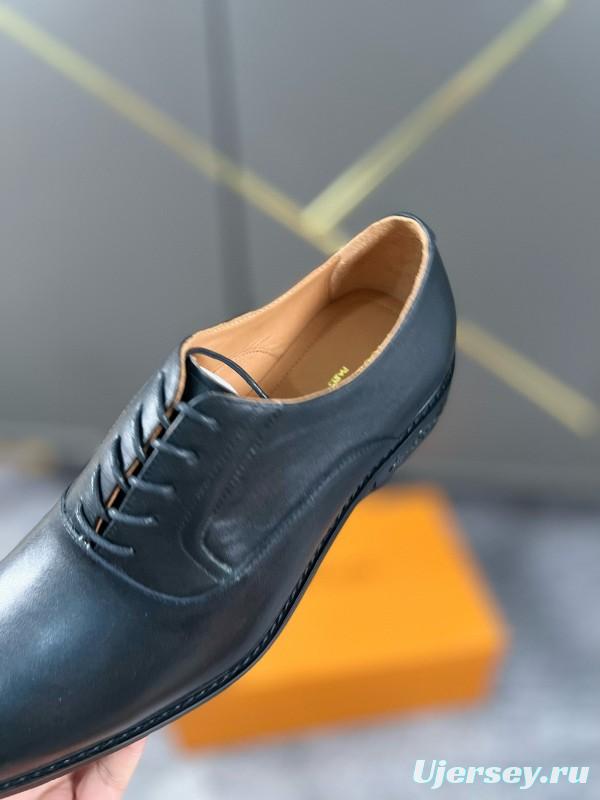 2024 Men Louis Vuitton Black Leather Leather Oxford MJ00380