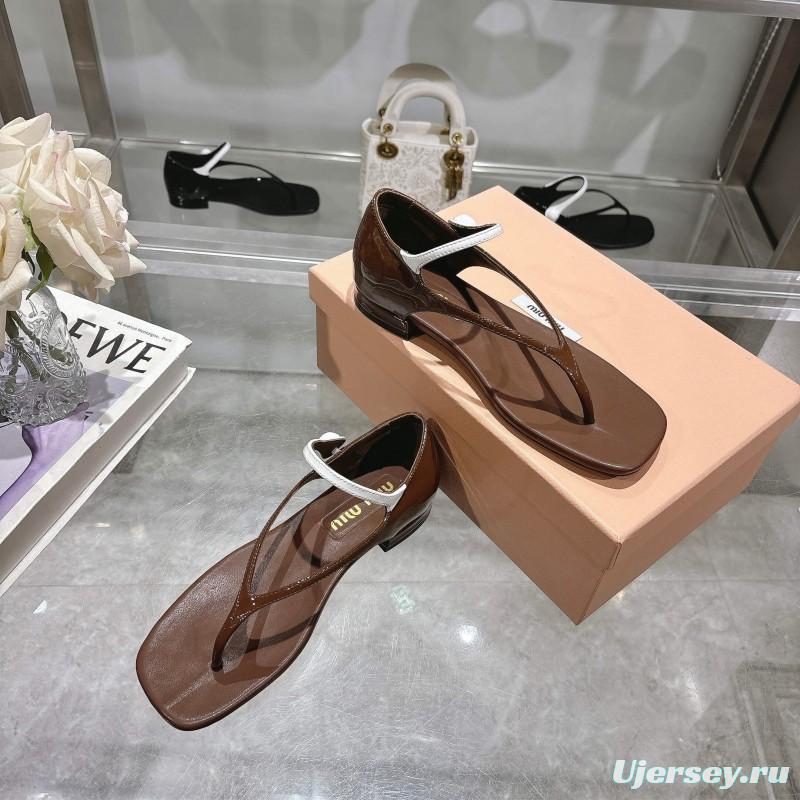 2025 Women Miu Miu Brown Leather T-Strap Flat Sandals KFY00289(F)
