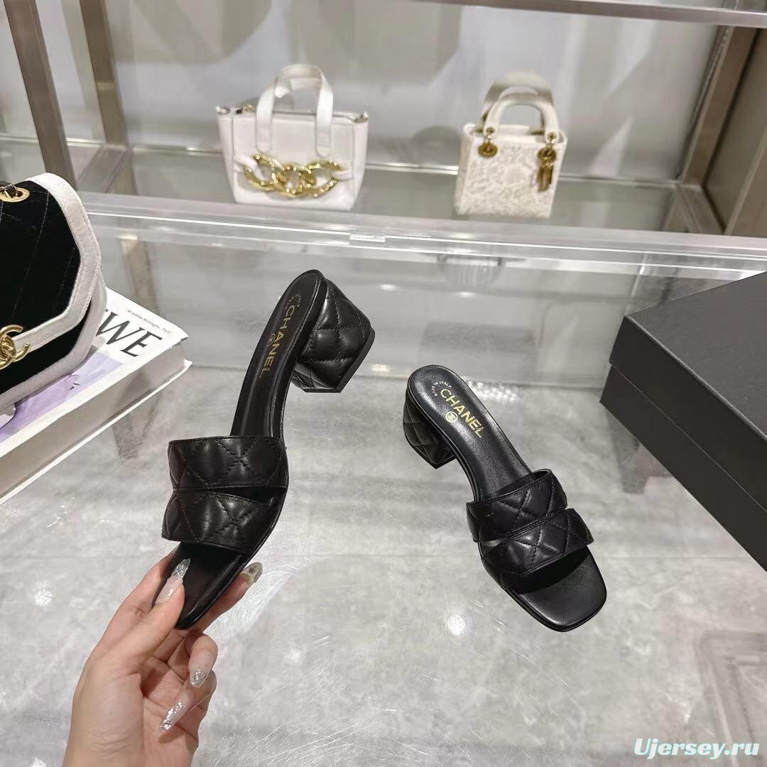 2025 Women Chanel Black Lambskin Sandals