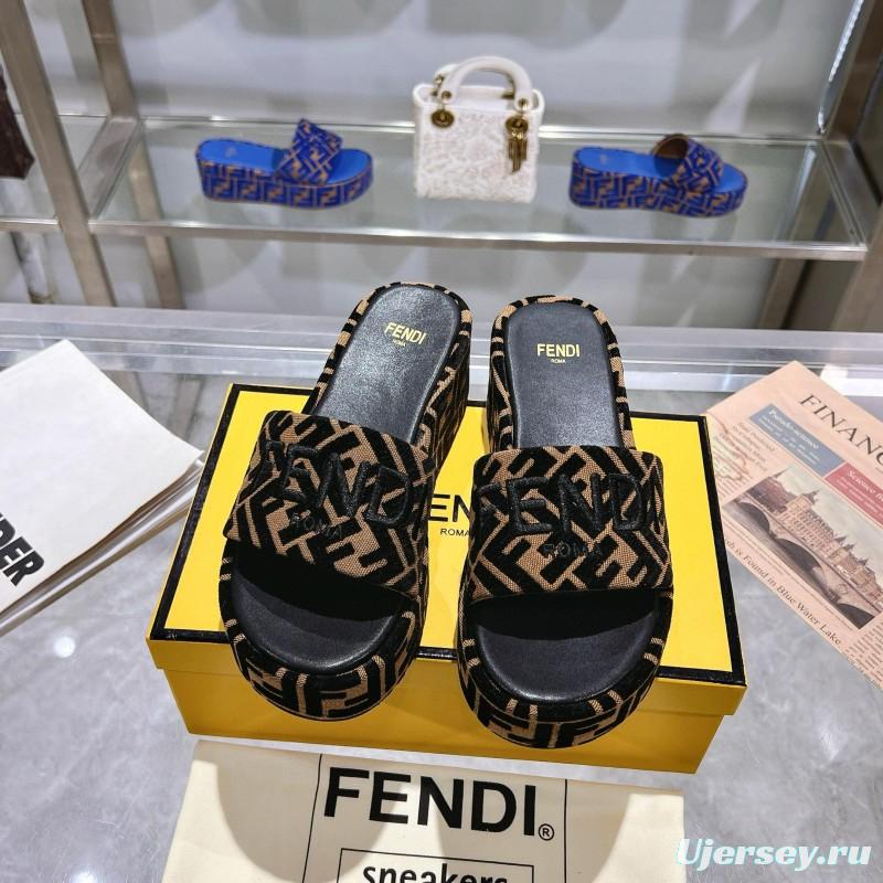 2025 Fendi Black Beige Canvas Platform Slippers