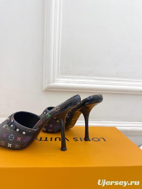 2025 Women Louis Vuitton Multicolor Leather Slippers KFY00290