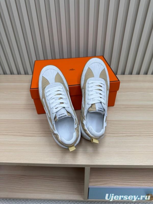 2025 Unisex Hermès White Beige Suede Down Fabric Sneakers Top Version KFY00300