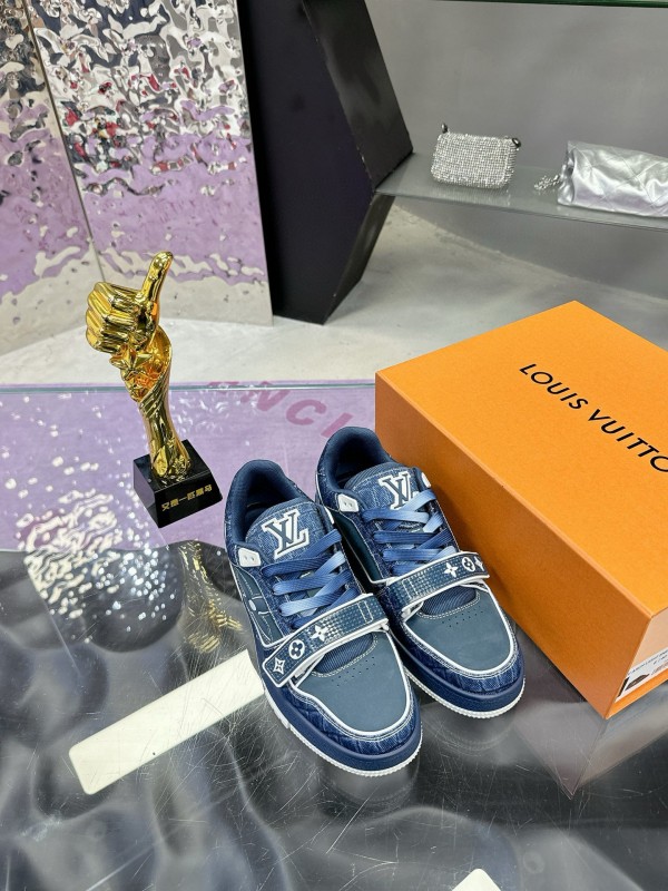 2024 Men Louis Vuitton Blue Denim Calfskin Silk Plimsolls Washed MJ00410