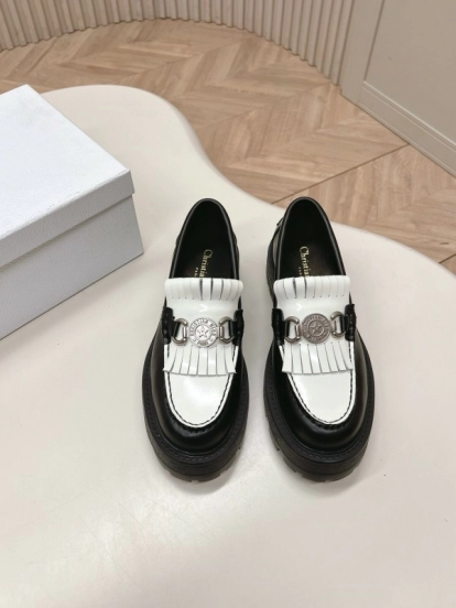 2025 Women Dior Black White Leather Loafers Metal Buckle KFY00350