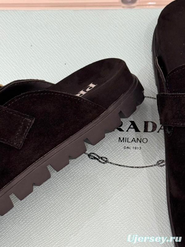 2025 Women Prada Black Suede Slippers