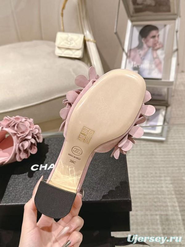 2025 Women Chanel Pink Suede Flower Mule