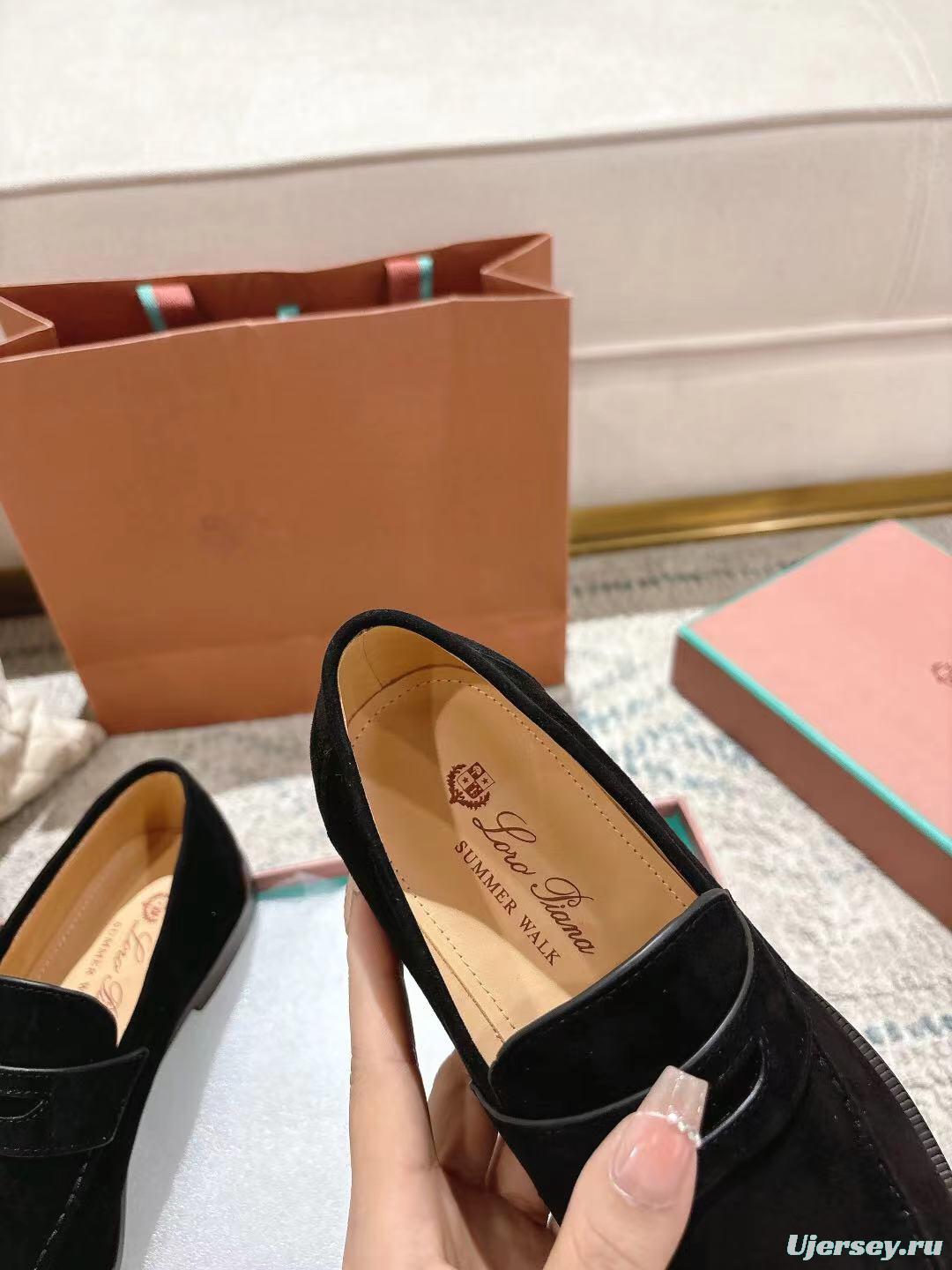 2025 Women Le Parmentier Black Suede Loafer LY00400