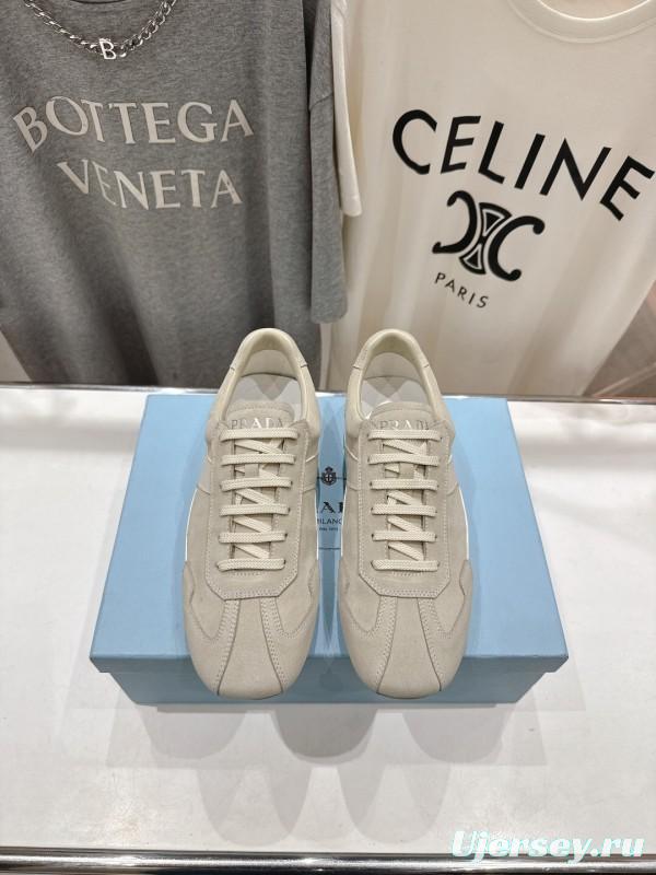 2025 Unisex Bottega Veneta White Leather Sneakers