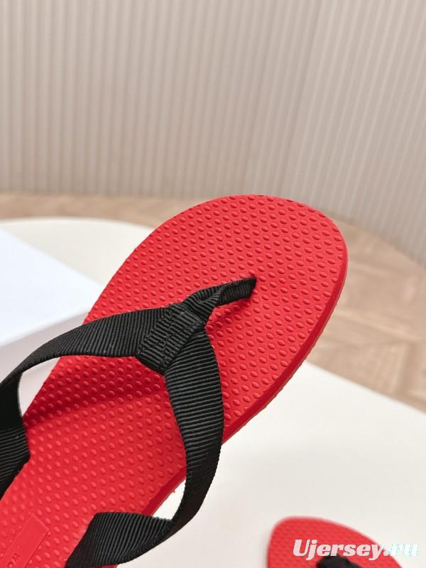 2025 The Row Red Black Rubber Slippers