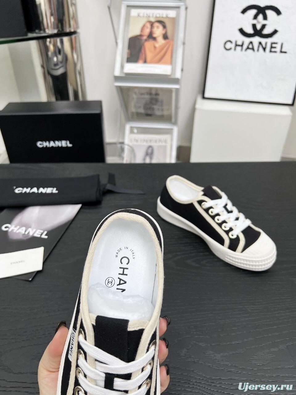 2025 Women Chanel Black Canvas Sneakers LY00230